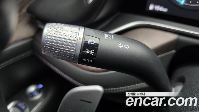 Genesis G90 2023 — photo 33