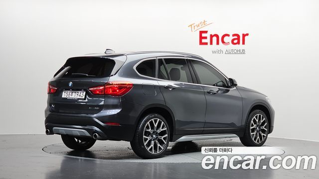 BMW X1 2022 — photo 2