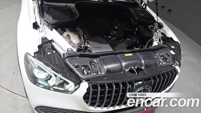 Mercedes-Benz GLE-Class 2021 — photo 6