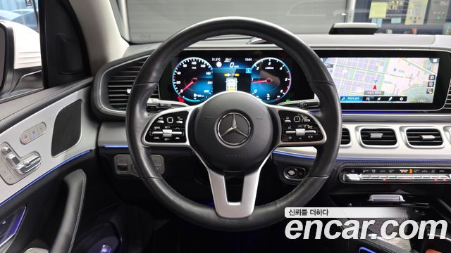 Mercedes-Benz GLE-Class 2021 — photo 12