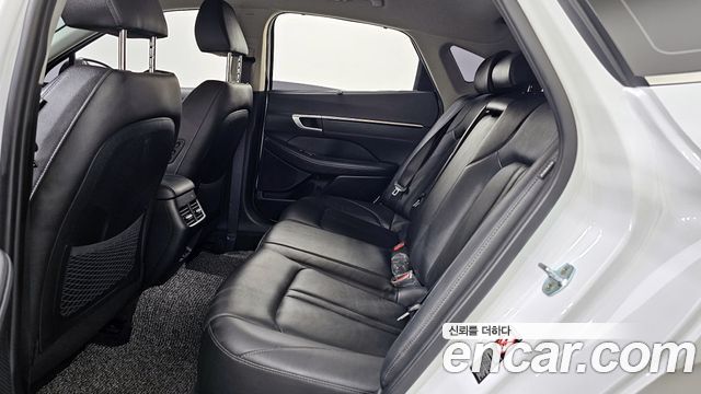 Hyundai Sonata 2020 — photo 16
