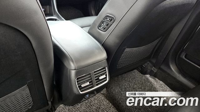 Hyundai Sonata 2020 — photo 33