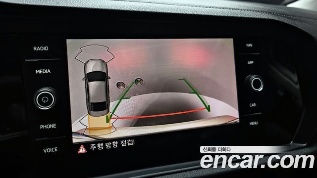 Volkswagen Jetta 2021 — photo 21