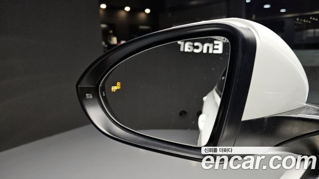 Volkswagen Jetta 2021 — photo 27