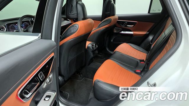 Mercedes-Benz GLC-Class 2026 — photo 18