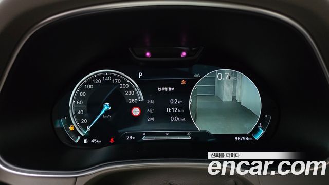Genesis GV80 2022 — photo 11