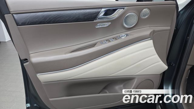 Genesis GV80 2022 — photo 14