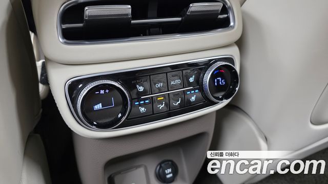 Genesis GV80 2022 — photo 29