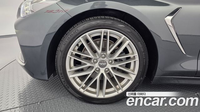 Genesis G70 2019 — photo 5