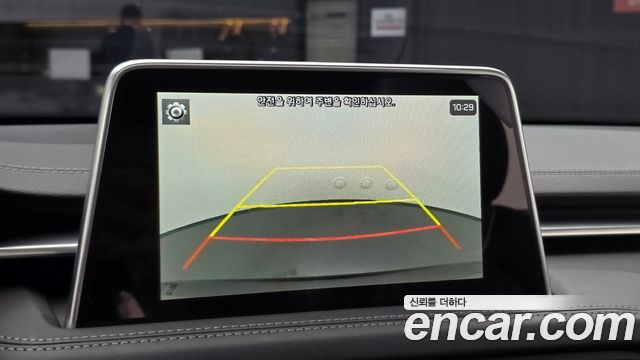 Genesis G70 2019 — photo 21