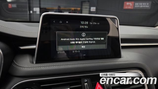 Genesis G70 2019 — photo 22