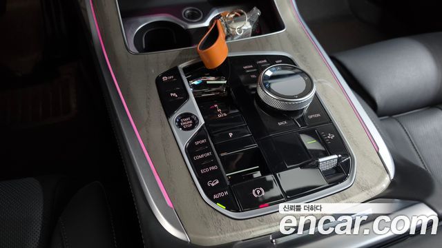 BMW X7 2024 — photo 12