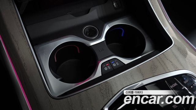 BMW X7 2024 — photo 25