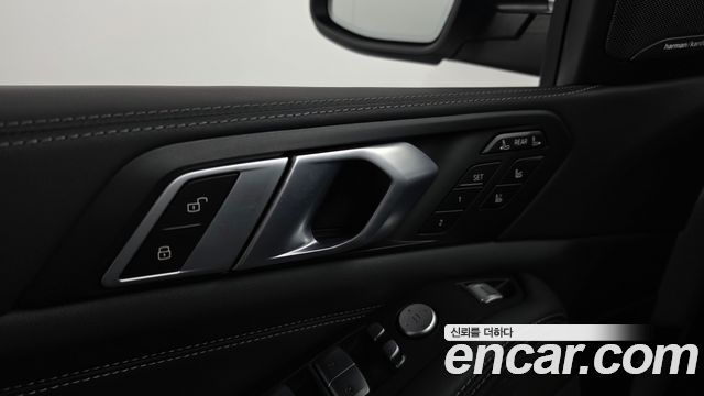 BMW X7 2024 — photo 30