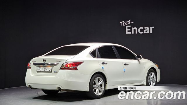 Nissan Altima 2015 — photo 2