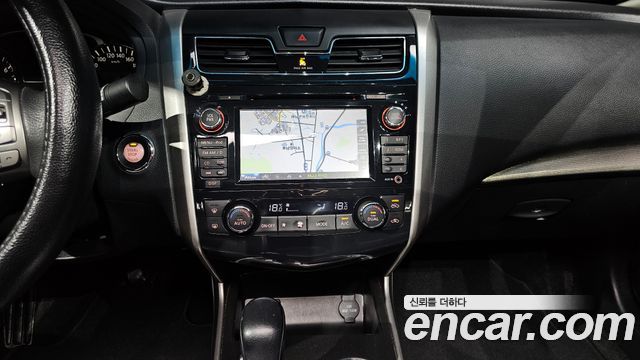 Nissan Altima 2015 — photo 18