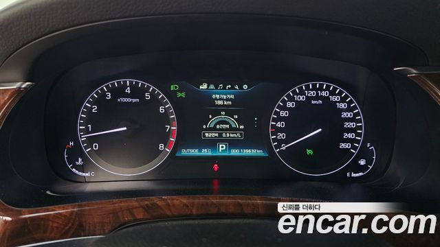 Hyundai Equus 2014 — photo 8