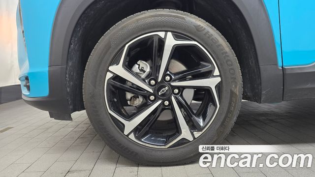 Chevrolet Korea Trailblazer 2022 — photo 5