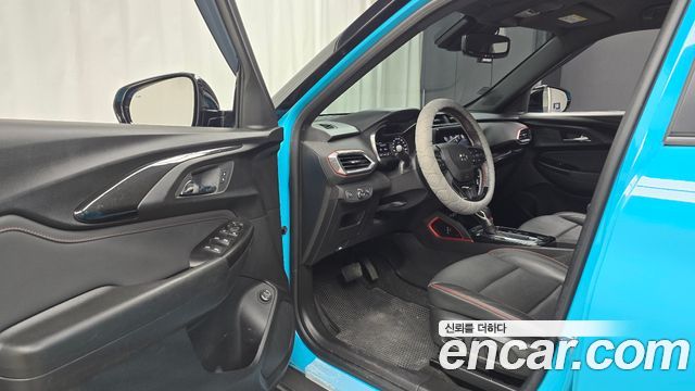 Chevrolet Korea Trailblazer 2022 — photo 13