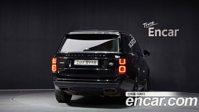 Land Rover Range Rover 2019 — photo 4