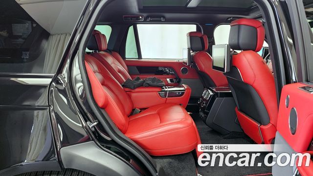 Land Rover Range Rover 2019 — photo 18