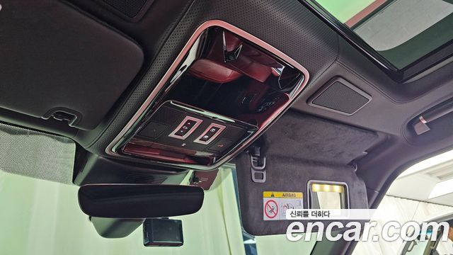 Land Rover Range Rover 2019 — photo 31