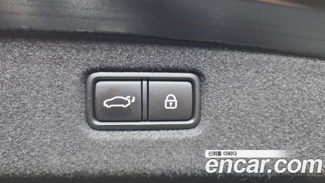 Genesis G90 2021 — photo 23