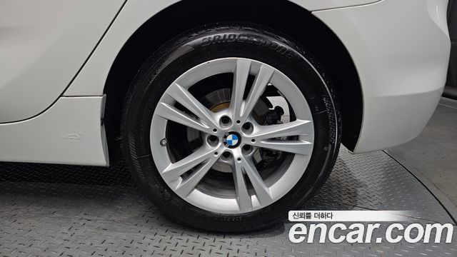 BMW 2-Series 2018 — photo 7