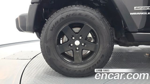 Jeep Wrangler 2016 — photo 5