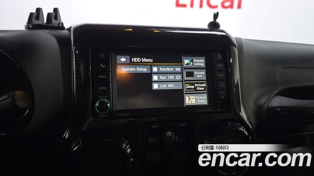 Jeep Wrangler 2016 — photo 14