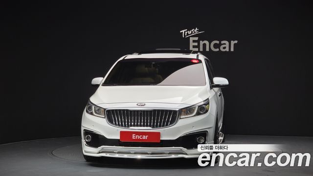 Kia Canival 2017 — photo 3