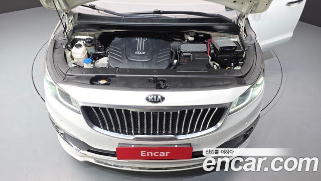 Kia Canival 2017 — photo 6