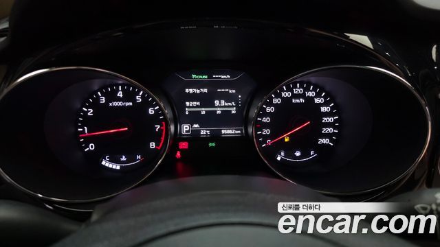 Kia Canival 2017 — photo 11