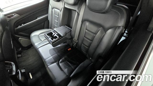 KG Mobility Rexton 2019 — photo 18