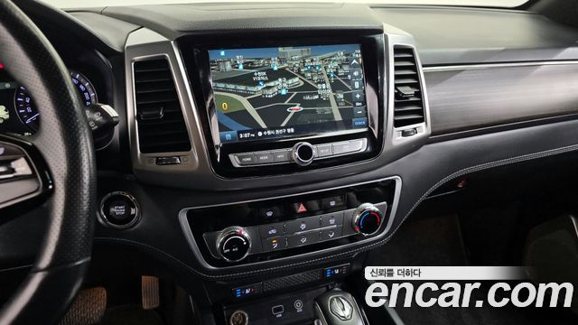 KG Mobility Rexton 2019 — photo 20