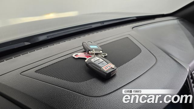 KG Mobility Rexton 2019 — photo 23