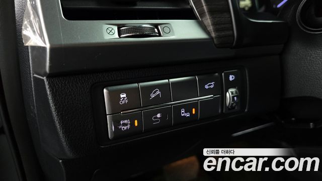 KG Mobility Rexton 2019 — photo 28