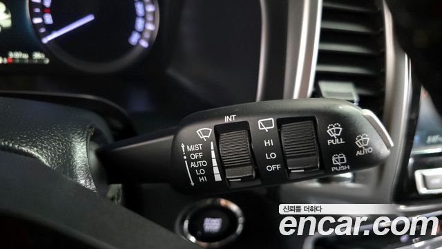 KG Mobility Rexton 2019 — photo 29