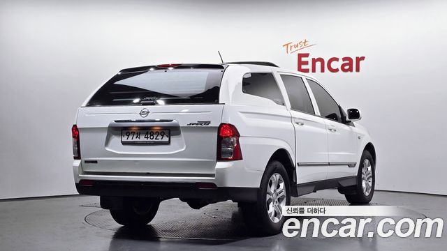 KG Mobility KORANDO 2012 — photo 2