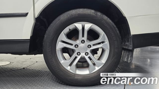 KG Mobility KORANDO 2012 — photo 7