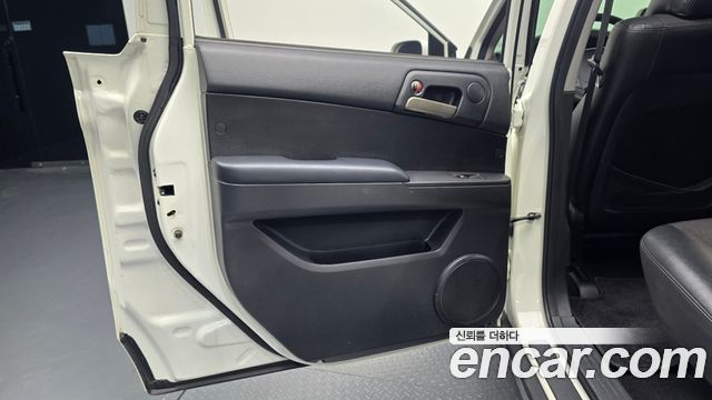 KG Mobility KORANDO 2012 — photo 15