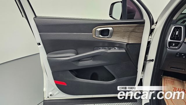 Kia Sorento 2021 — photo 14