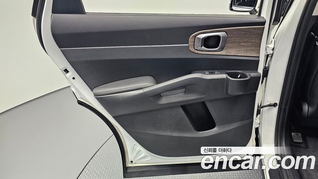 Kia Sorento 2021 — photo 15