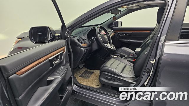 Honda CR-V 2019 — photo 10