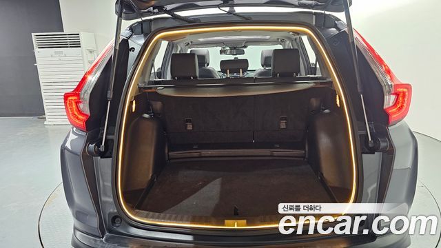 Honda CR-V 2019 — photo 20
