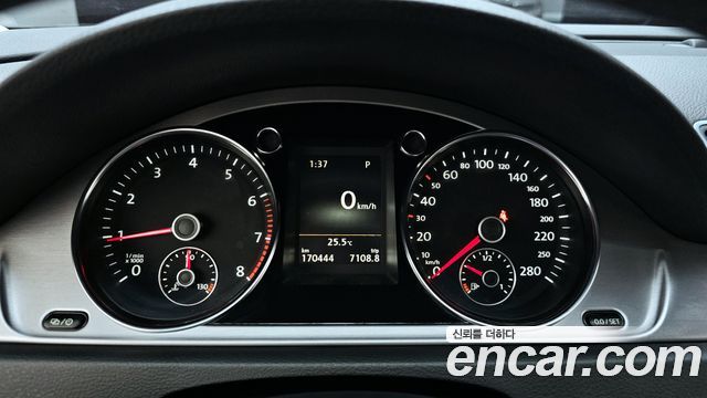 Volkswagen CC 2016 — photo 8