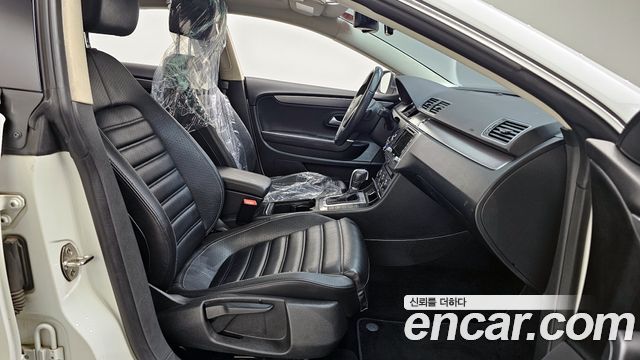 Volkswagen CC 2016 — photo 11
