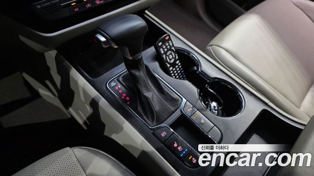 Kia Canival 2019 — photo 9