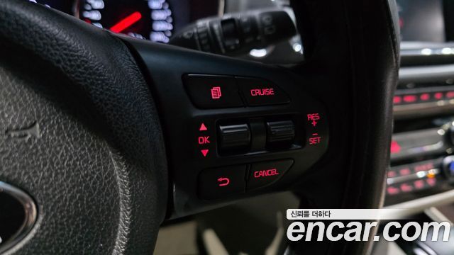 Kia Canival 2019 — photo 15