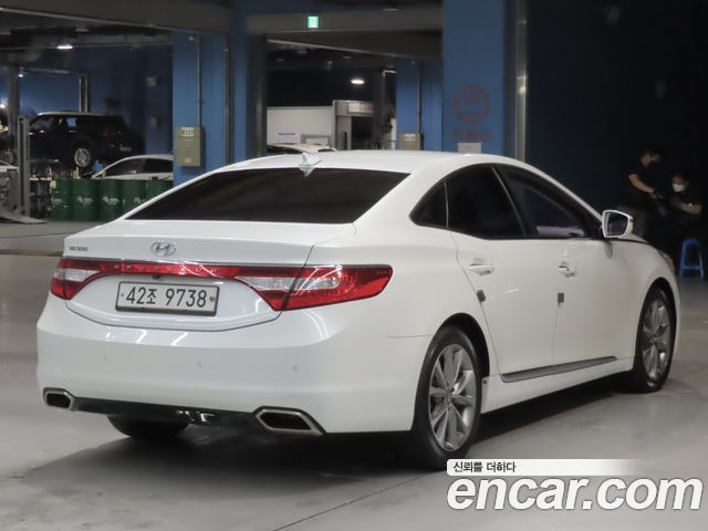 Hyundai Grandeur 2016 — photo 4